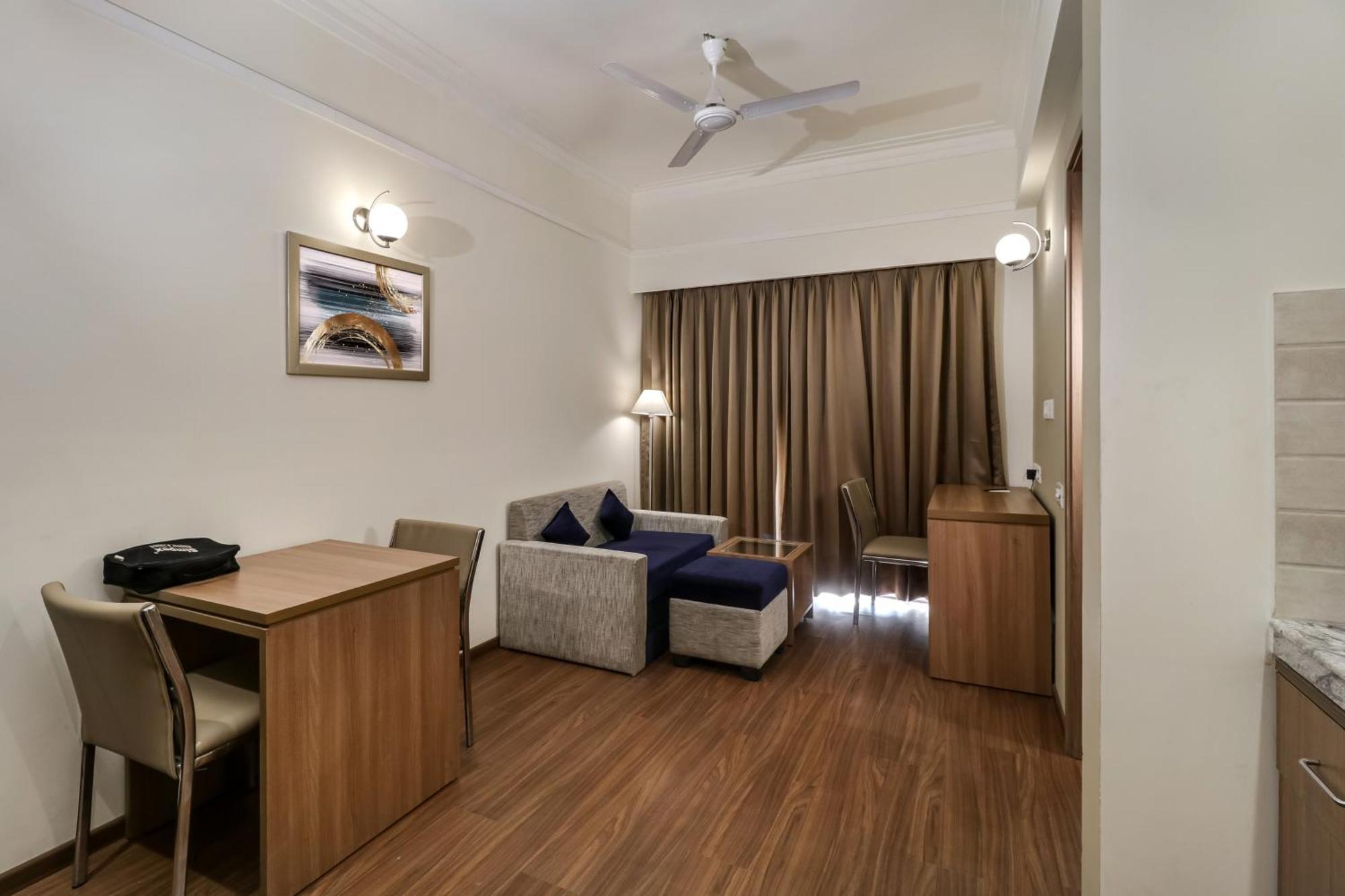 Starlit Suites Newtown Calcuta Exterior foto